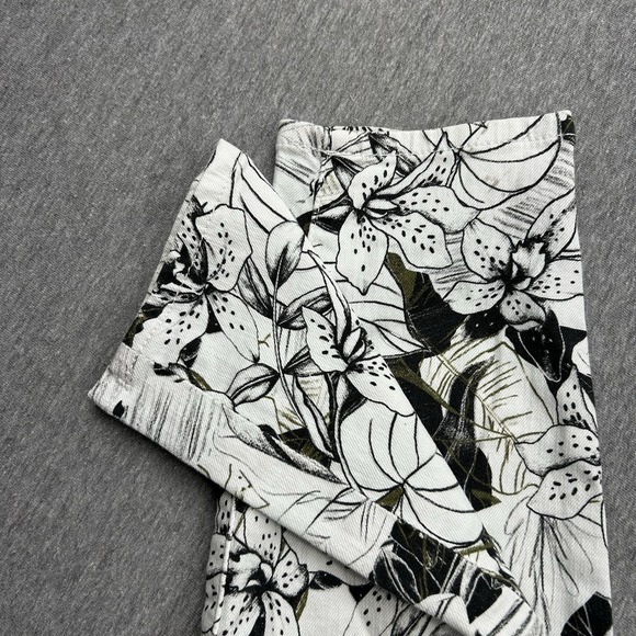 7 For All Mankind‎ Floral Skinny Jeans Women's 27 30x28 Black White Mid Rise - Picture 4 of 16